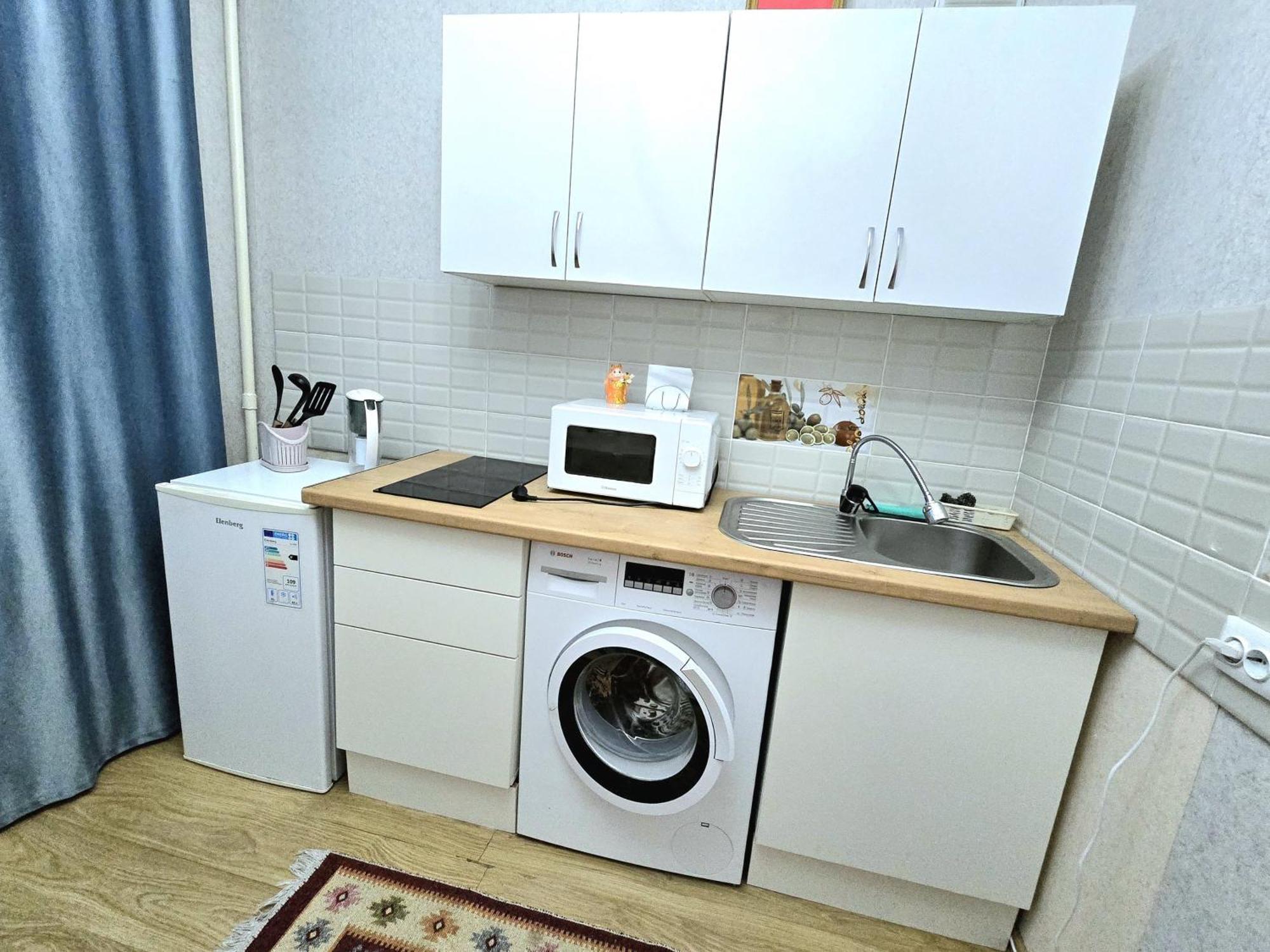 Двухкомнатная "Аэропорт Астана" Apartment Екстериор снимка